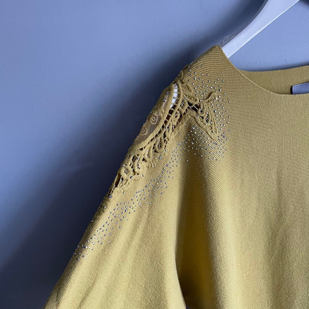 Liv Milano Gem Sweater Mustard Yellow Lace and Bead Embellishments Size Large - Picture 9 of 9